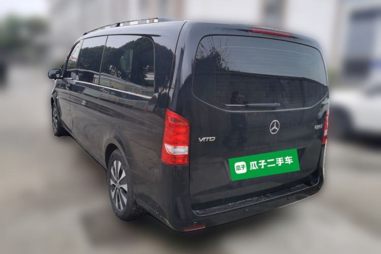 Used Mercedes-Benz Vito 2021 2.0T Elite Version 7 Seats Rear Left 45 Deg