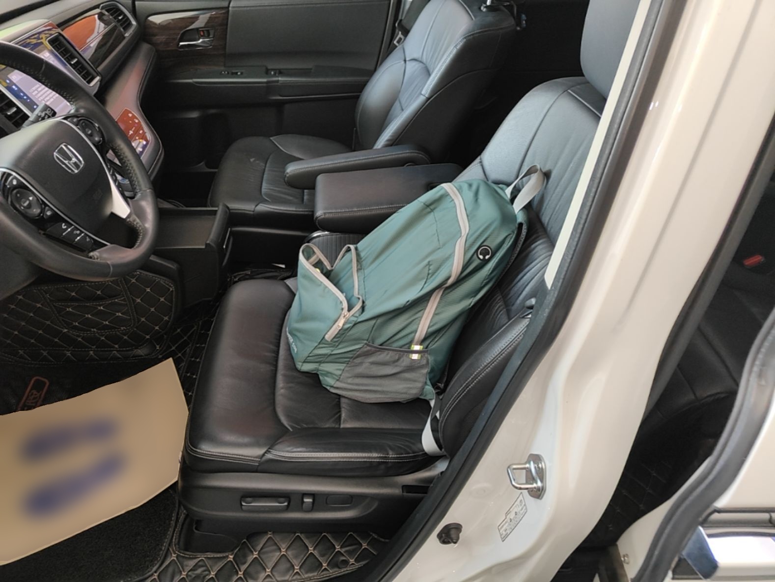 Interior delantero