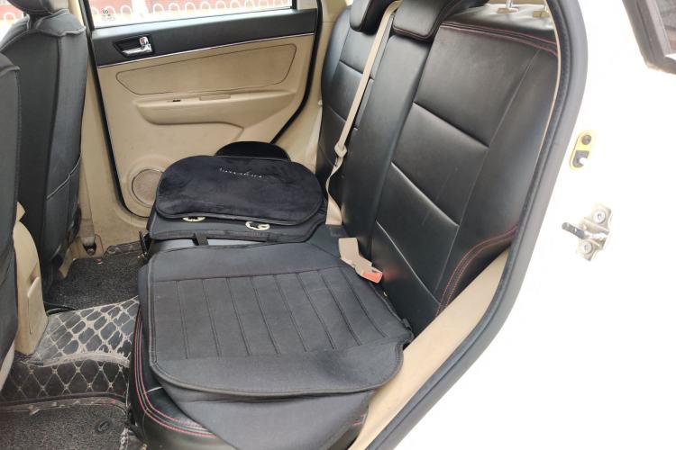 Used BAIC E Series 2012 Hatchback 1.5L Manual Leshang Version