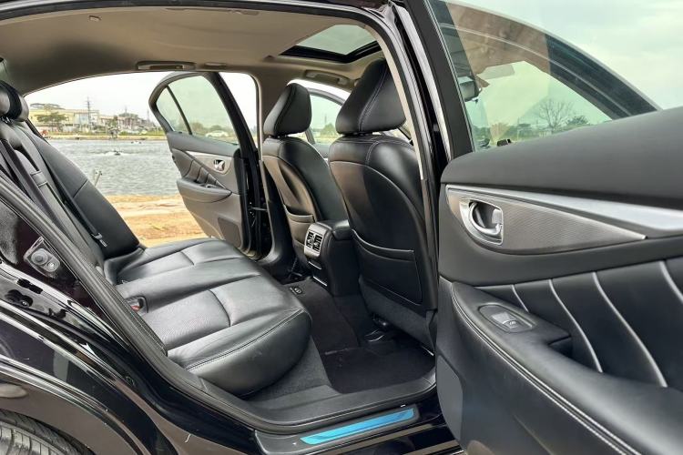 Used Infiniti Q50L 2015 2.0T Enjoyment Edition