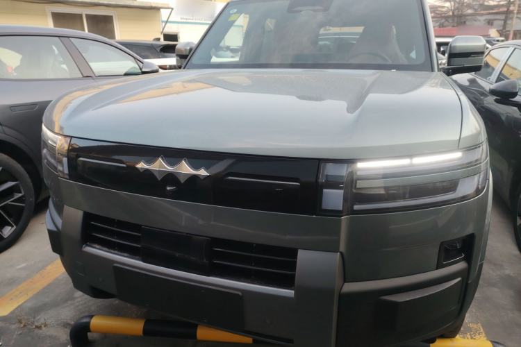 Used Formula Leopard Tai 7 2025 Model 190 km Four-Wheel Drive Ultra Edition