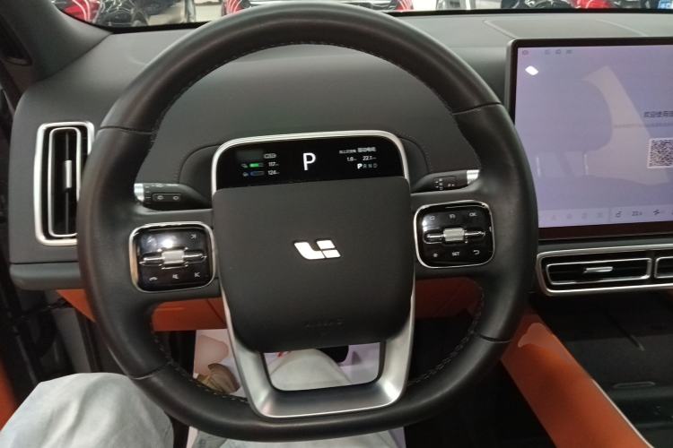 Used Li Auto L8 2023 Max model