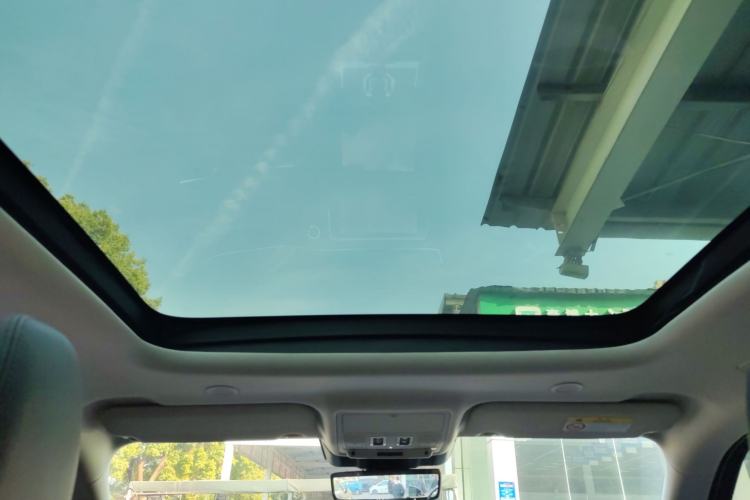 Used Land Rover Range Rover Evoque 2023 Aurora L 249 PS Luxury Edition