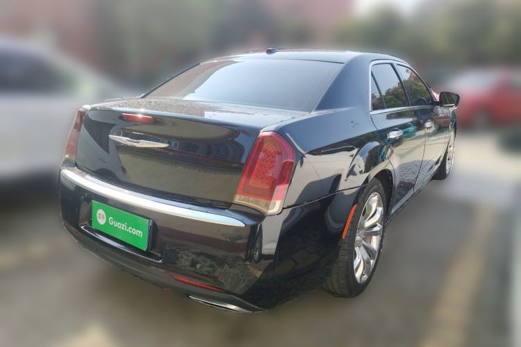 Used Chrysler 300C 2014 3.0L Excellence Edition
