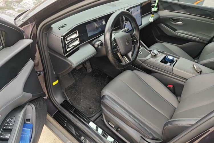 Used BYD Qin L 2024 DM-i 120KM Leading Model Driver Seat