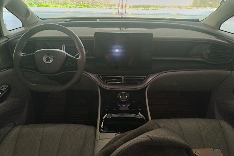 Used Denza D9 2022 DM-i 970 Four-Wheel Drive Flagship Model