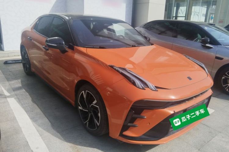 Used Lynk & Co 03 2025 1.5TD DCT Champion Edition Pro Front Right 45 Deg