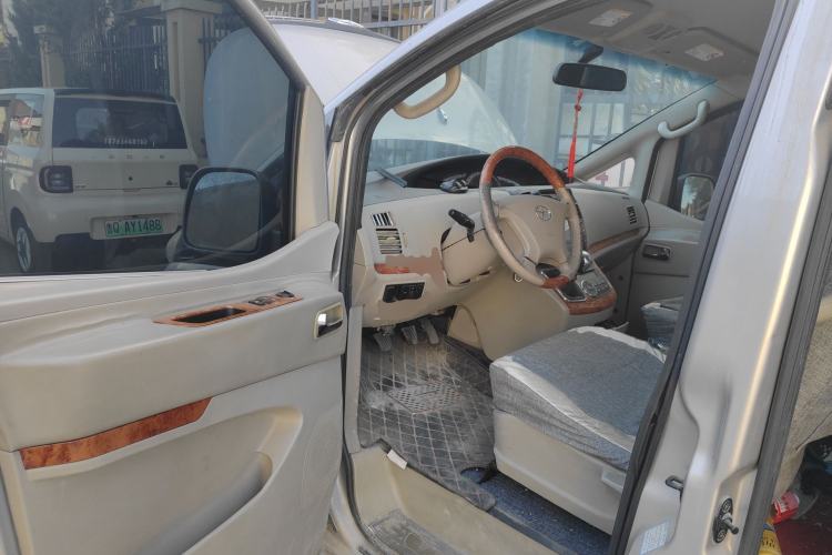 Used JAC Group Refine M5 2012 2.0T Gasoline Manual Business Edition