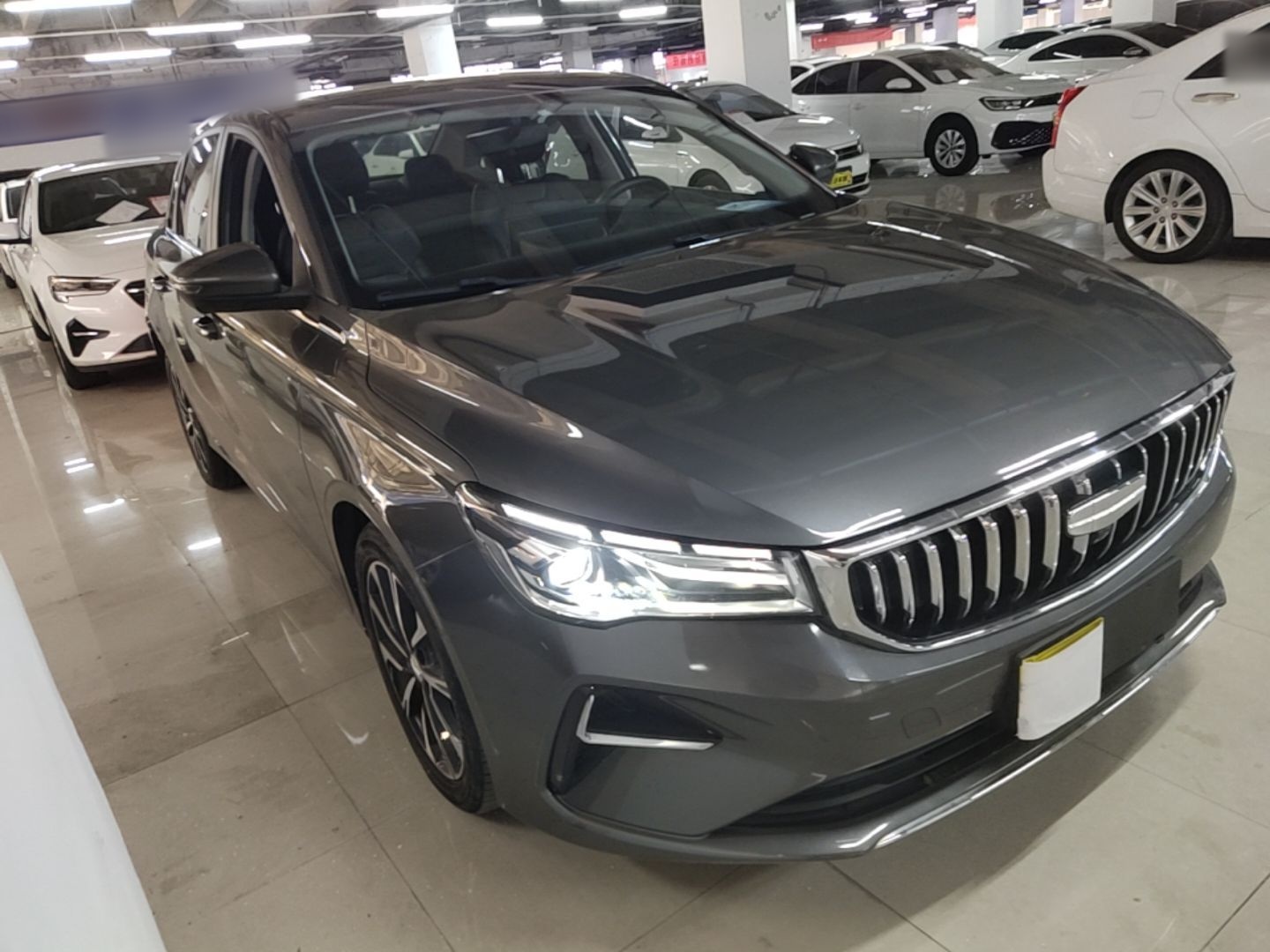 Geely Auto Emgrand 2025 4th Generation 1.5L CVT Luxury Version — снимка 3