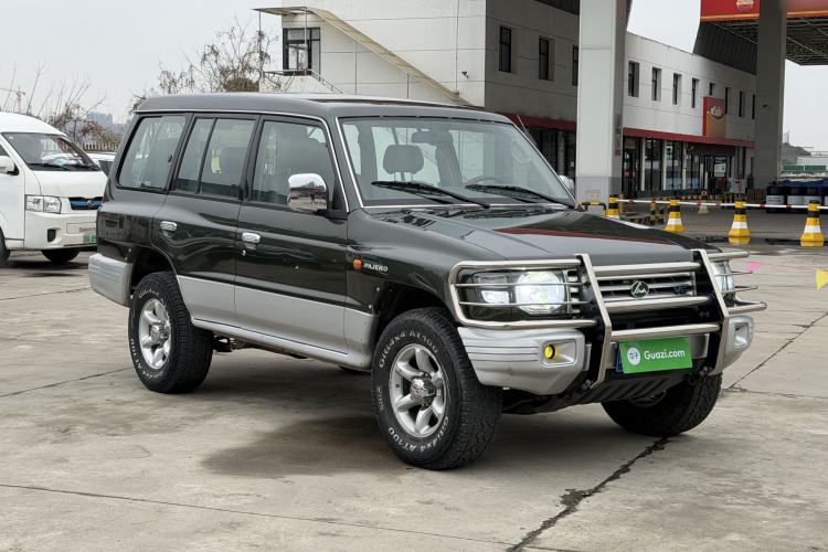 Used Leopaard Heijingang 2013 2.2L Manual Two-Wheel Drive Standard Version