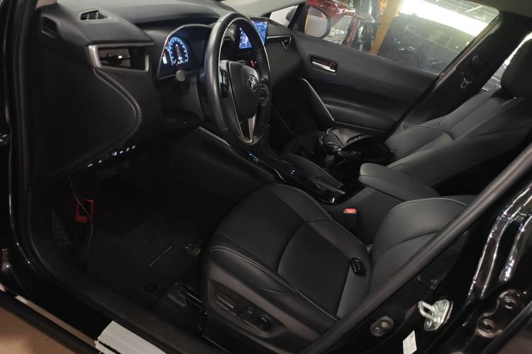 Used Toyota FRONTLANDER 2023 2.0L Smart Electric Hybrid Dual-Engine Deluxe Version Left Front Seat