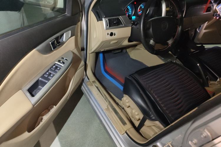 Used Buick Excelle 2011 1.6LX-AT