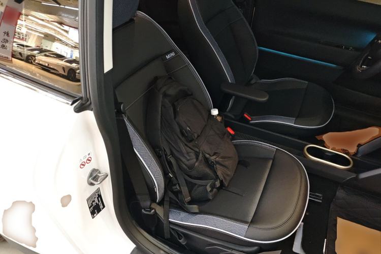 Used MINI Electric MINI COOPER 2024 456km COOPER E Classic Edition