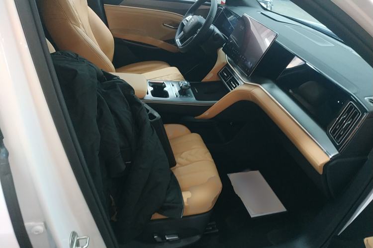 Used BYD Song L DM-i 2024 160km Beyond Edition
