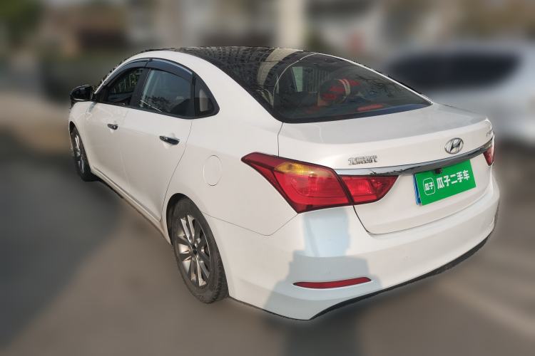 Used Hyundai Mistra 2014 1.8L Automatic Smart GLS Rear Left 45 Deg