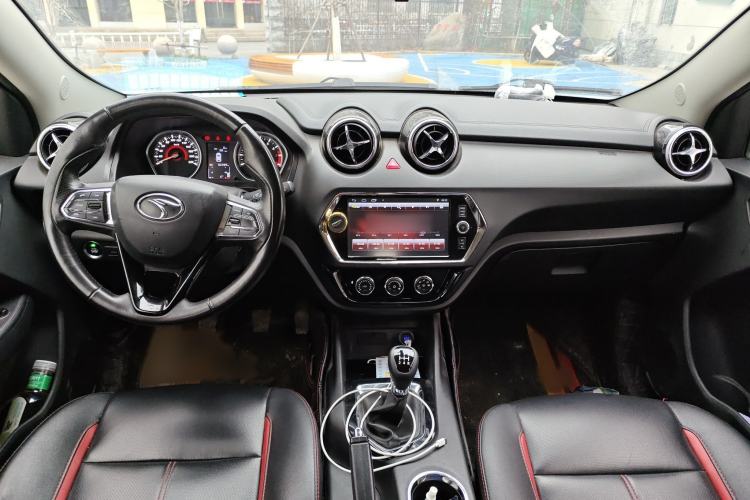 Used Soueast DX3 2016 1.5L Manual Luxury Model