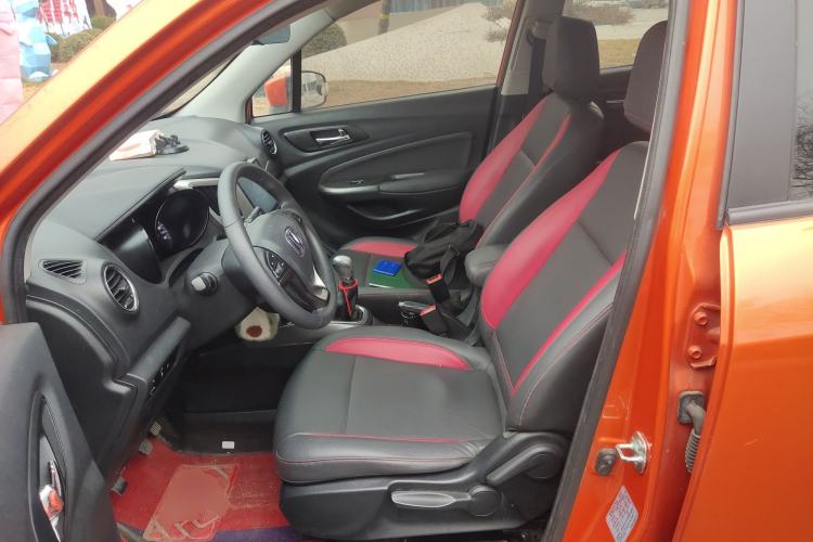 Used CHANGAN CS15 2016 1.5L Manual Fashion Edition
