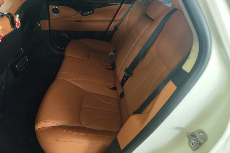 Used Geely Auto Emgrand GT 2016 1.8T Zunya Model Left Rear Seat