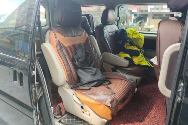 Used FORTHING Lingzhi 2018 M5L 1.6L 7-Seater Luxury Model