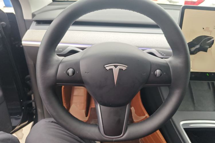 Used Tesla Model Y 2024 Rear-Wheel-Drive Version