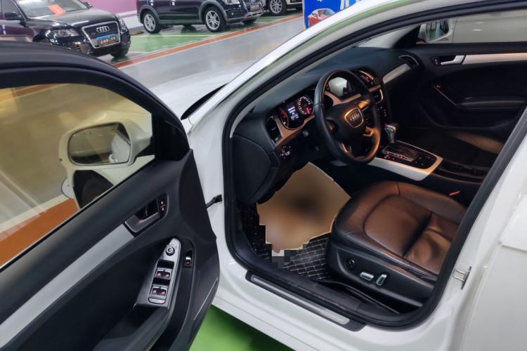 Used Audi A4L 2016 30 TFSI Collector's Edition Automatic Comfort Model