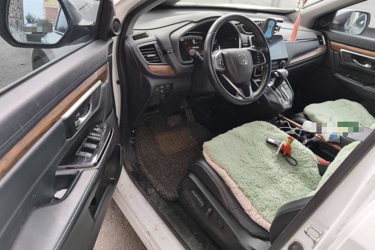 Used Honda CR-V 2017 240TURBO CVT Front-Wheel Drive Fashion Edition
