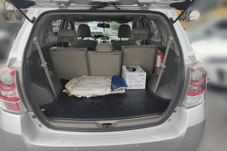 Used Toyota Verso 2014 Starlight 180G CVT Comfortable Multi-Function Edition