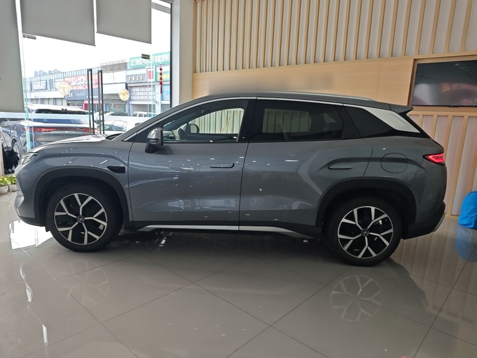 BYD Song L DM-i 2025 Intelligent Driving Version 160 km Beyond-Range Type — снимка 4