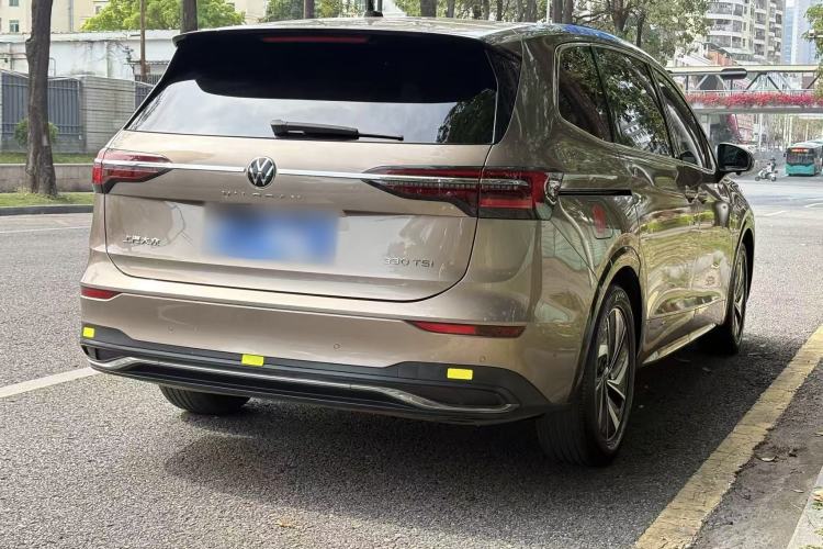 Used Volkswagen Viloran 2020 330TSI Luxury Edition Exterior 4