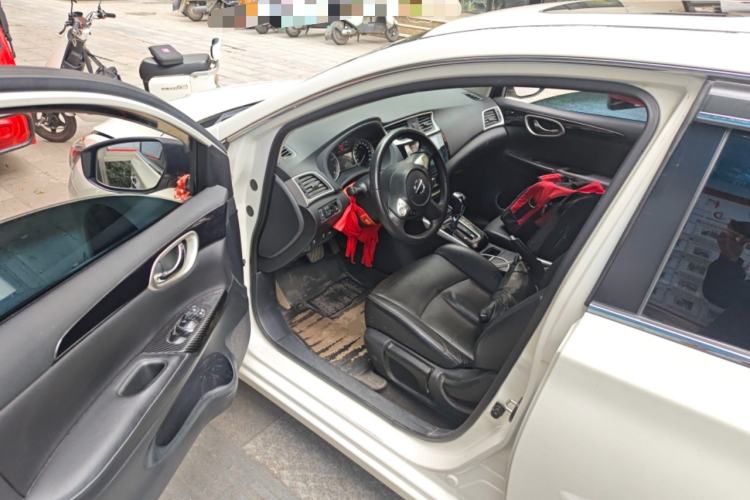 Used Nissan Sylphy 2019 1.6XV CVT Smart Connect Luxury Edition China VI Standard Driver Seat