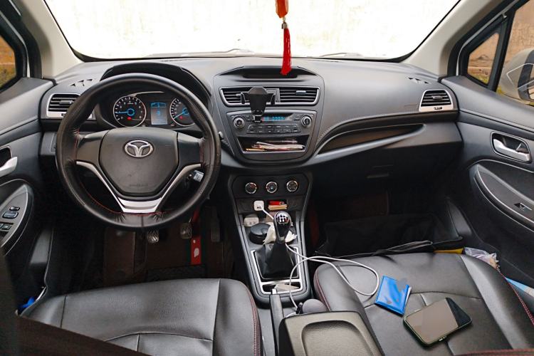 Used FAW Yingzhi 737 2017 1.5L Manual Love Edition