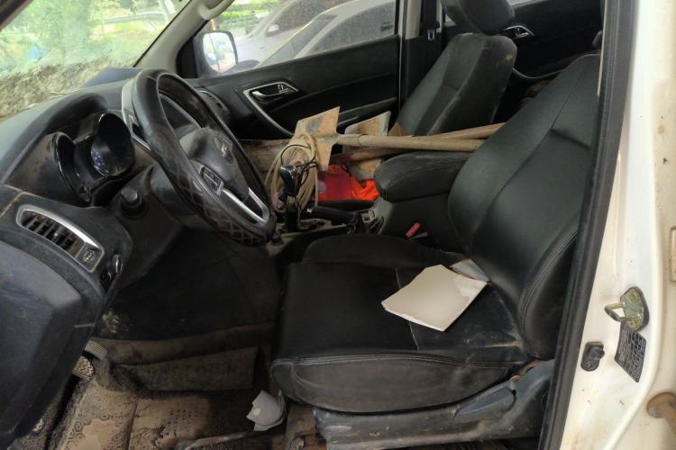 Used JMC Yuhu 7 2017 2.4T Classic Edition Diesel 4x4 Luxury Version JX4D24A5L