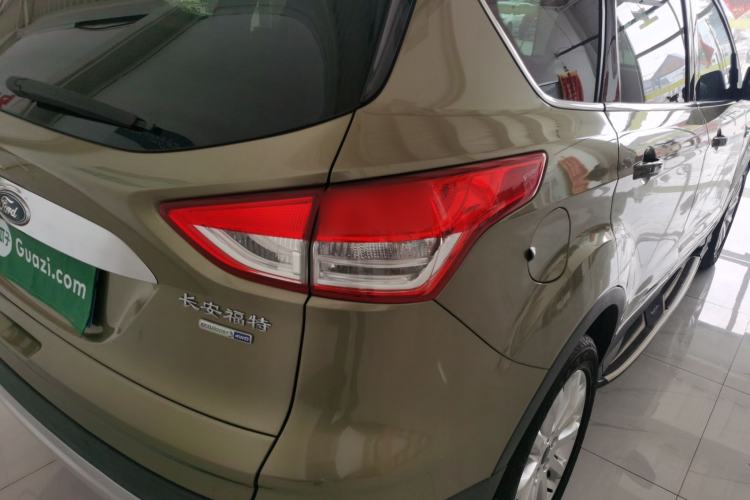 Used Ford Kuga 2015 1.5L GTDi Four-Wheel-Drive Elite Model
