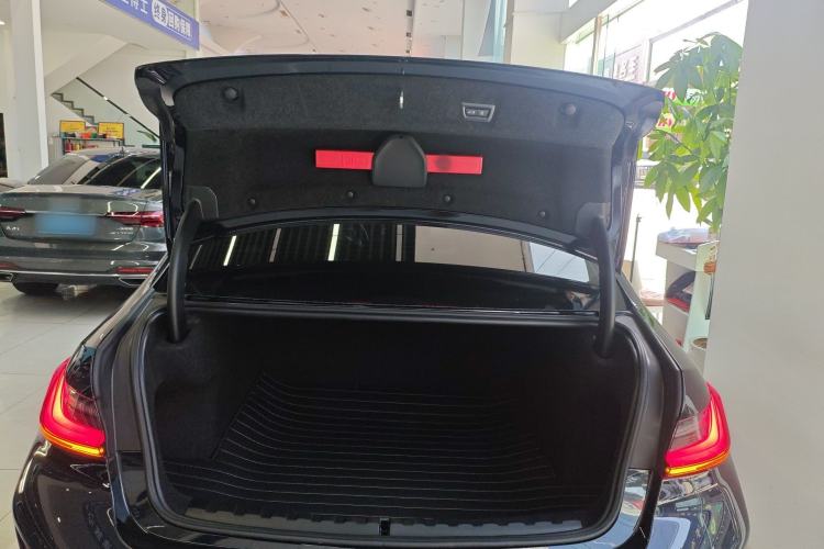 Used BMW 3 Series 2025 330Li M Sport Shadowline Package
