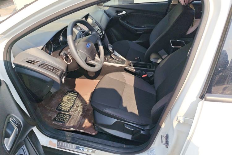 Used Ford Focus 2015 Hatchback 1.6L Automatic Comfort Model