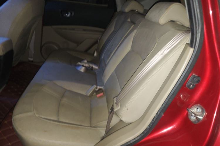 Used Nissan Qashqai 2011 2.0 XV Lea CVT 2WD Left Rear Seat