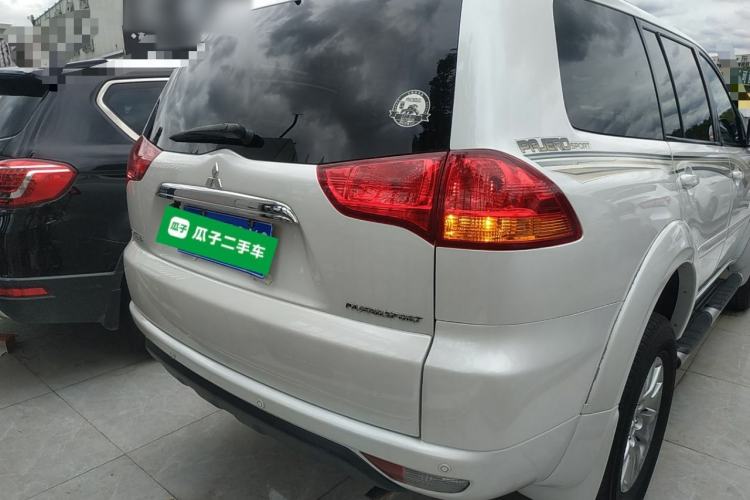 Used Mitsubishi Pajero Sport 2013 3.0L Automatic Two-Wheel Drive Luxury Edition