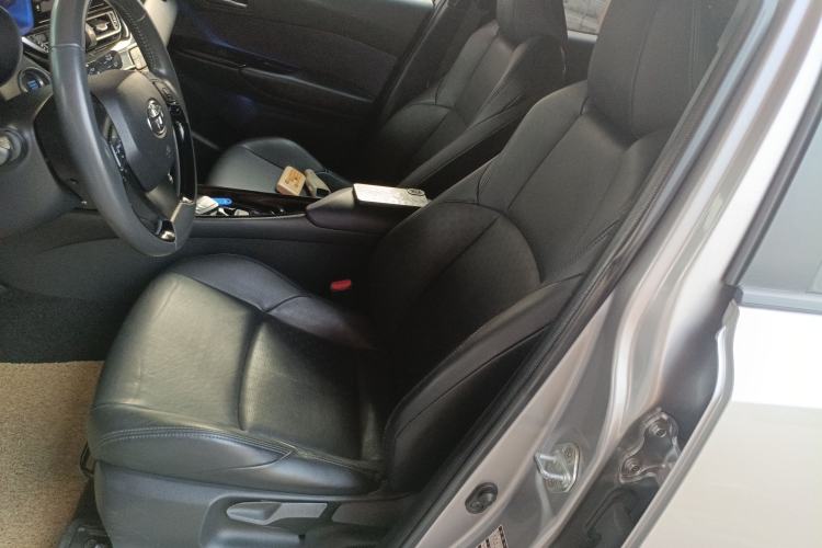 Used Toyota IZOA 2018 2.0L Yichi Version China VI Standard Left Front Seat