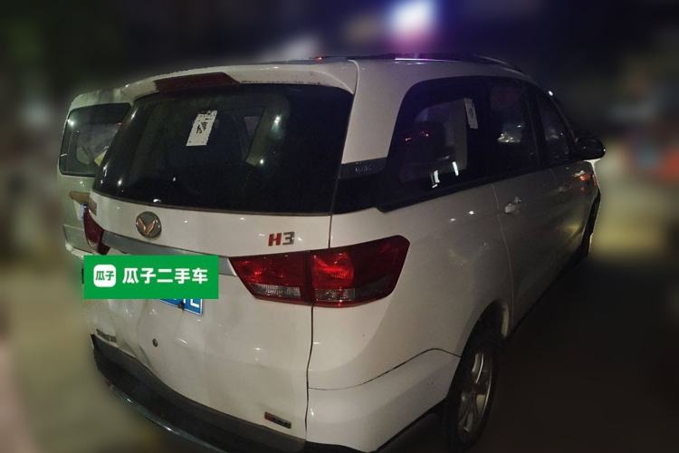 Used HYOSOW H3 2015 1.5L manual Comfort trim level Rear Right 45 Deg