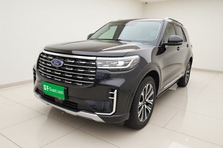 Used Ford Explorer 2024 2.3T EcoBoost Four-Wheel Drive Titanium Edition 7 Seats