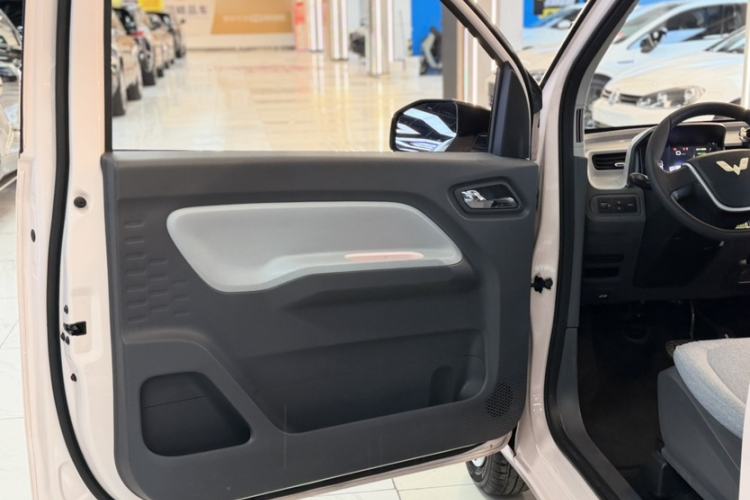 Used Wuling Hongguang MINIEV 2021 Macaron Premium Model – Lithium Iron Phosphate