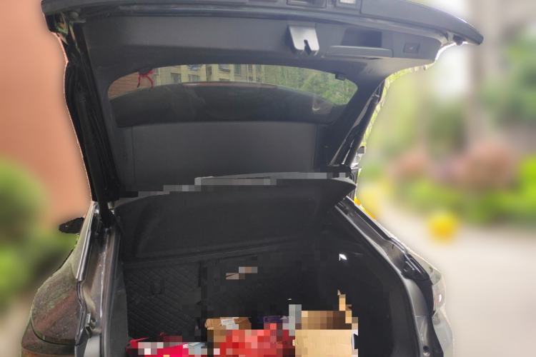 Used Volkswagen ID.4 CROZZ 2022 Long-Range Lite PRO Edition Trunk