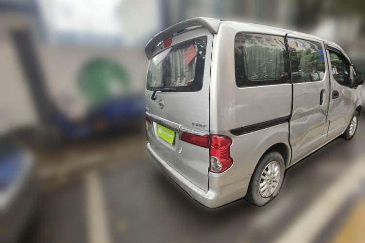 Used Nissan NV200 2012 1.6L 232 Seats Luxury Version Rear Right 45 Deg