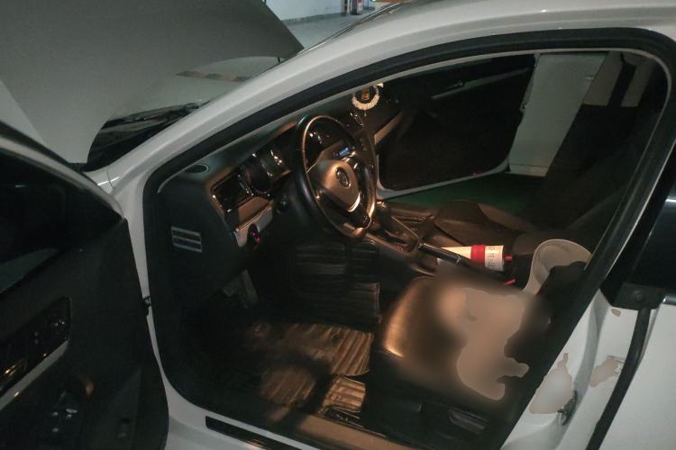 Used Volkswagen Sagitar 2015 1.6L Automatic Comfort Model