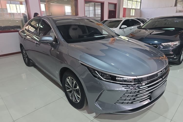 Used BYD Destroyer 05 2024 HONOR Edition DM-i 55KM Prestige Model Front Right 45 Deg