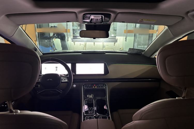 Used JAC Refine RF8 2024 Zhiling Edition 2.0T Flagship Model
