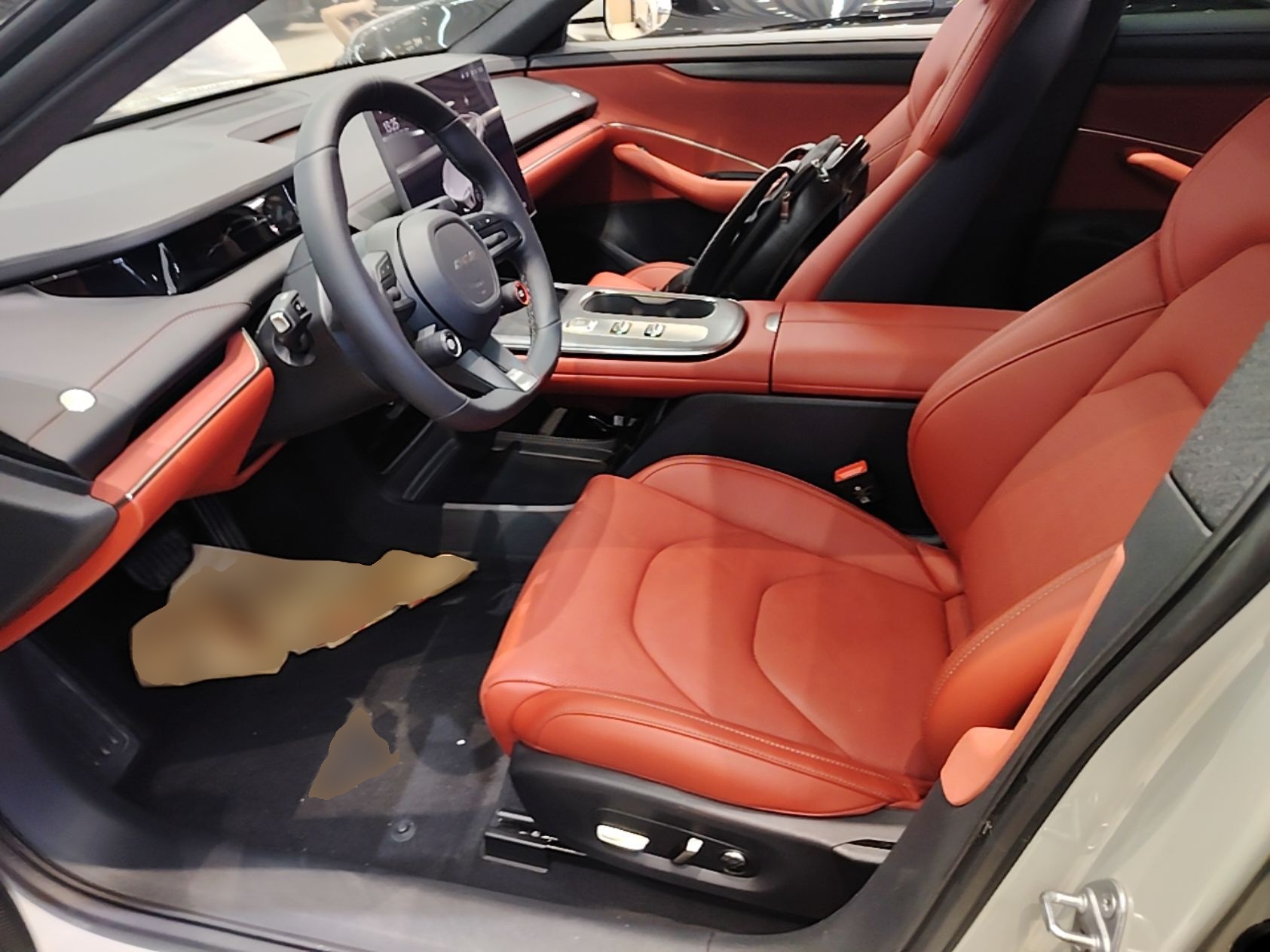 Xiaomi Auto SU7 2024 Rear-Drive Long-Range Intelligent Driving Version — снимка 17