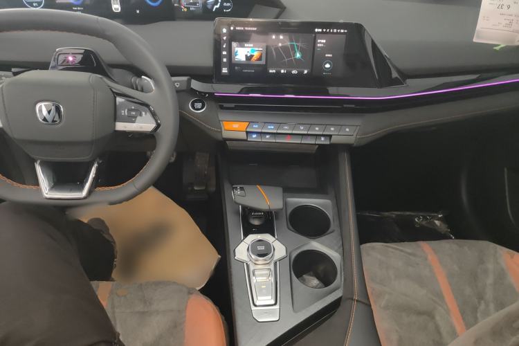 Used Changan UNI-V 2024 1.5T Prestige Sport Edition