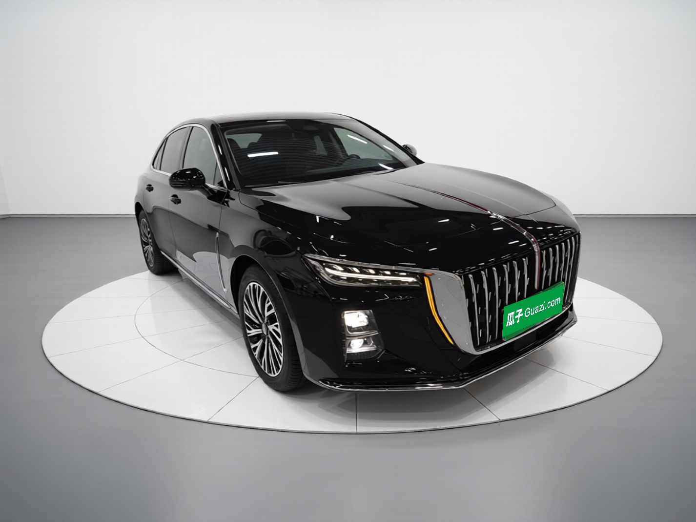 Hongqi H5 2024 2.0T Automatic Smart Connect Flagship Edition - Chinese Trim Chang — снимка 3