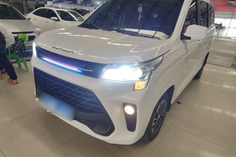 Used Dongfeng Fengon 380 2022 1.5L Comfort-Class Passenger Vehicle (Steel Spring) with 7 Seats